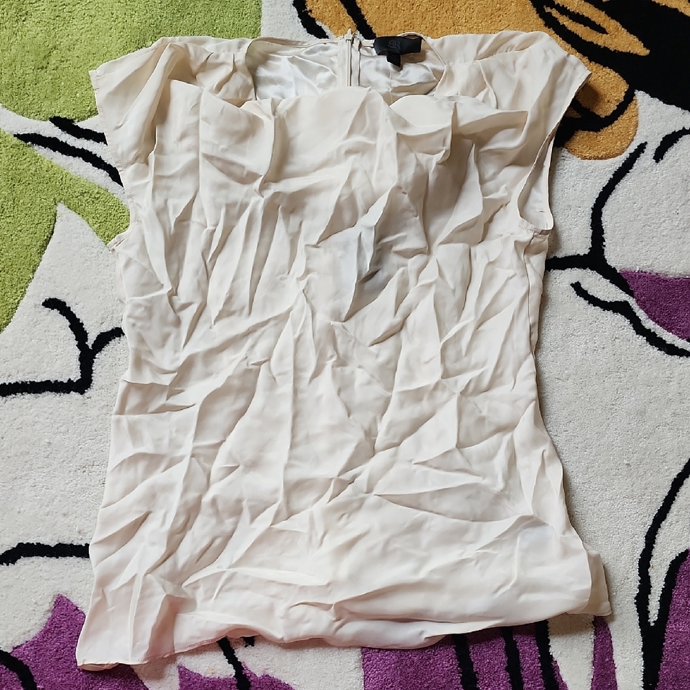 Banana Republic Cream Ruffled Cap Sleeve Blouse